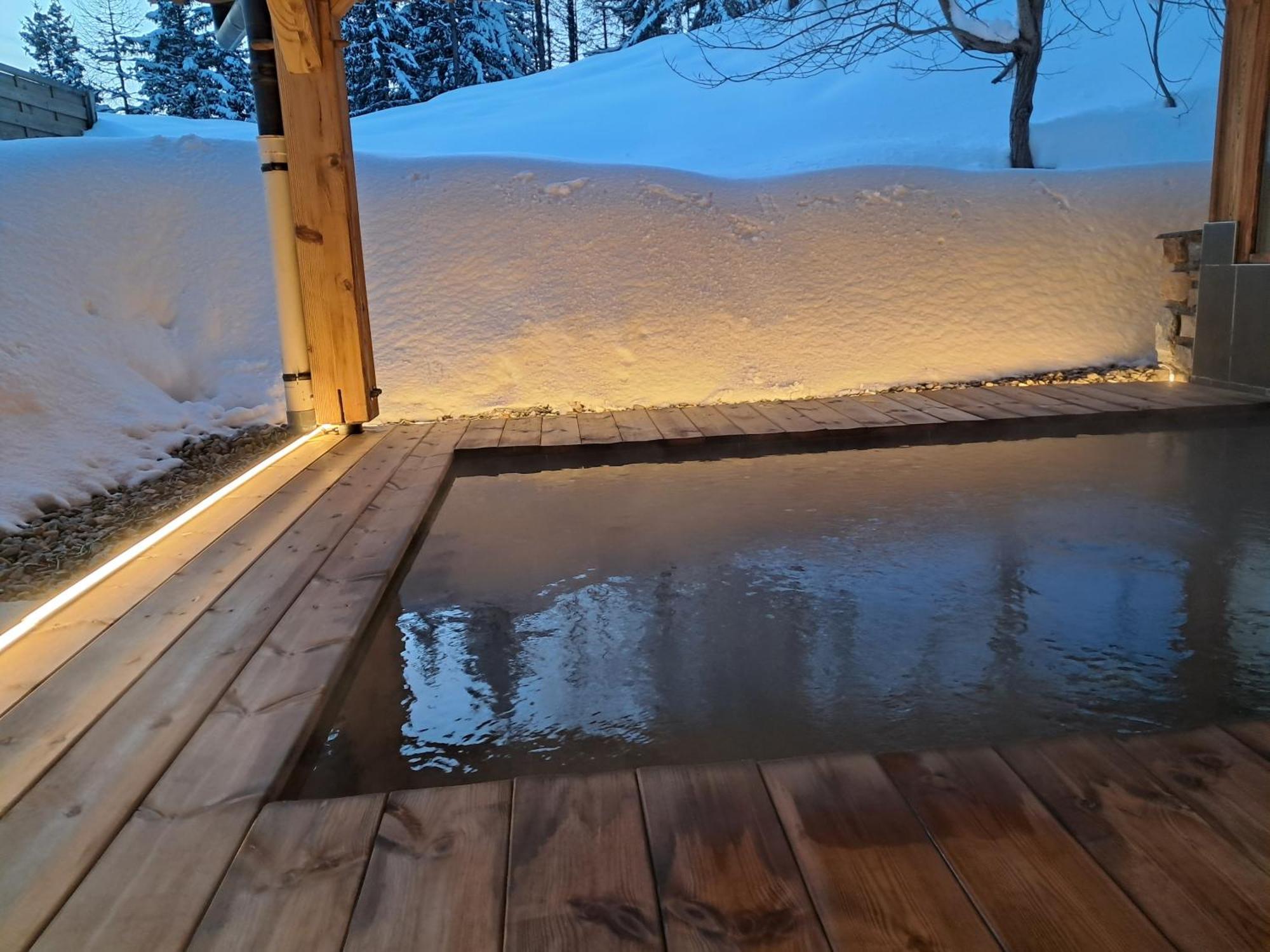 Chalet Matsuzaka - Chambres D'Hotes De Luxe Ла-Розьєр Екстер'єр фото